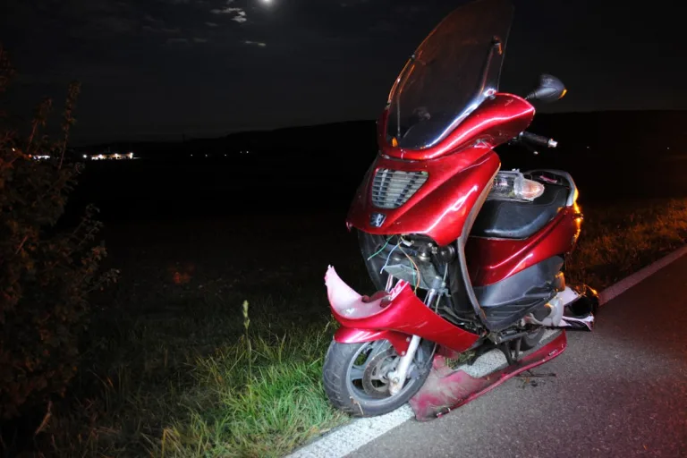 Siblingen SH – Sturz eines Motorradfahrers 