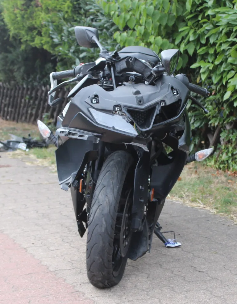 Porta Westfalica – Motorradfahrerin (17) bei Unfall schwer verletzt