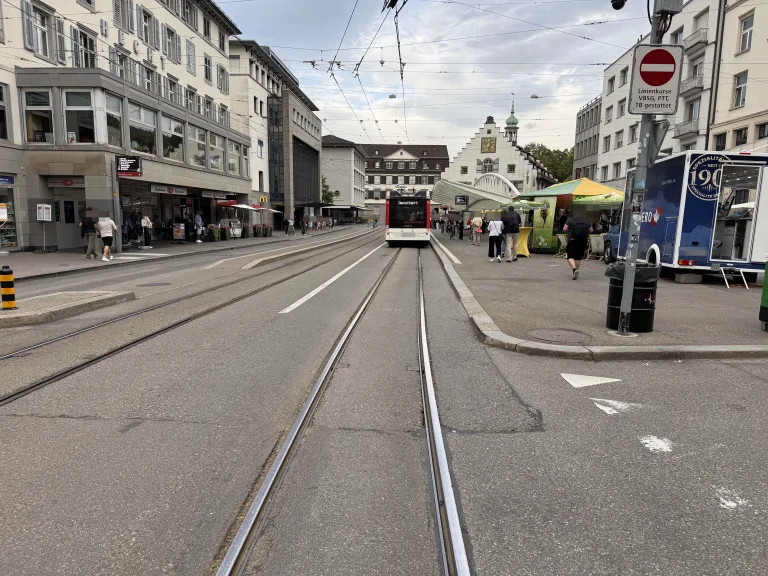 St.Gallen – Velofahrer lässt nach Unfall Verletzte zurück