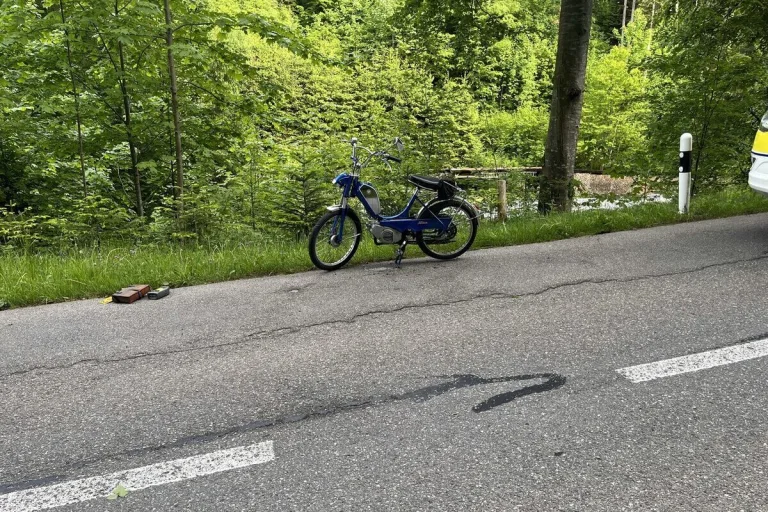Degersheim SG – 62-Jähriger bei Motorradunfall verletzt - Rega im Einsatz 