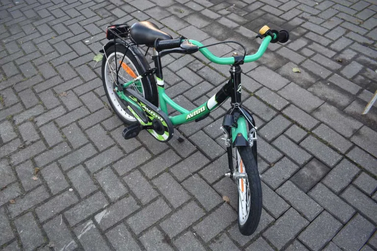 Mönchengladbach - 6-jähriges Kind bei Unfall schwer verletzt
