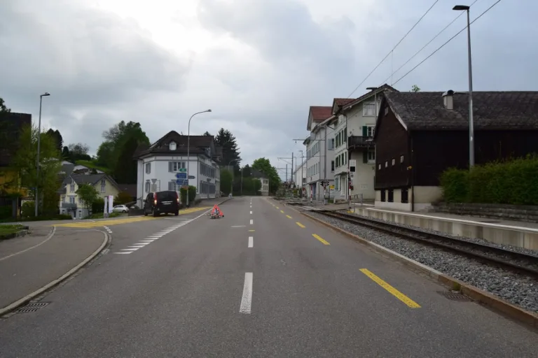Unfall in Niederteufen AR - Autofahrer übersieht entgegenkommendes Fahrrad
