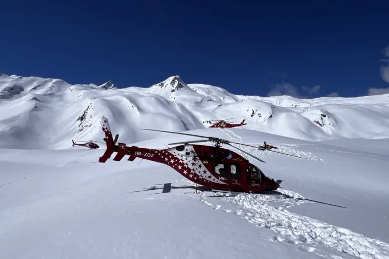 Petit Combin VS - Helikopter abgestürzt - drei Personen tot 