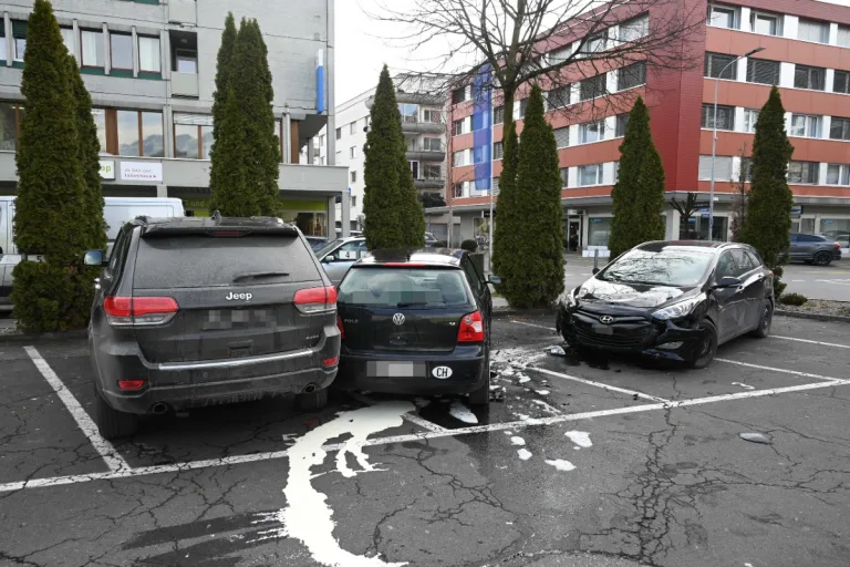 Buchs SG - Fahrunfähig Selbstunfall gebaut