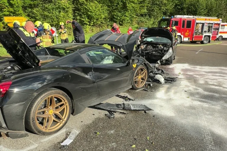 B317 Zell im Wiesental BW – Sechs Schwerverletzte bei Unfall mit Ferrari
