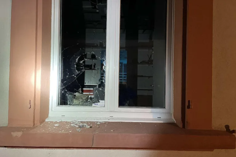 Kerzers FR – Minderjähriger Einbrecher von Polizei angehalten