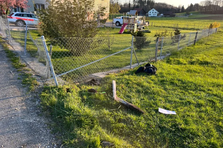 Buch bei Frauenfeld TG -  Junger Motorradfahrer verunfall schwer 