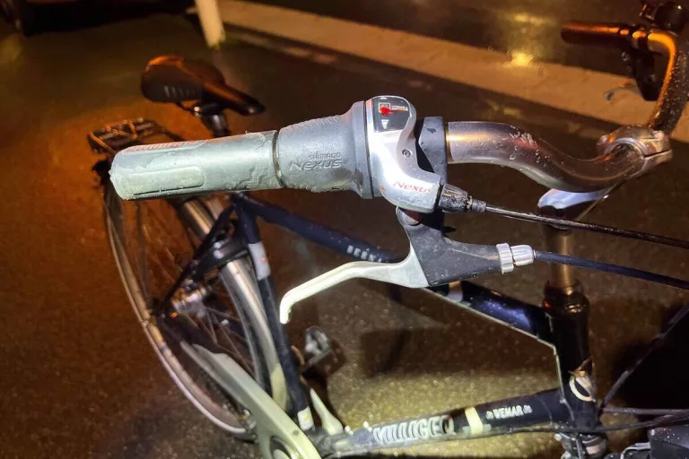 Rapperswil-Jona SG - Selbstunfall eines alkoholisierten Velofahrers
