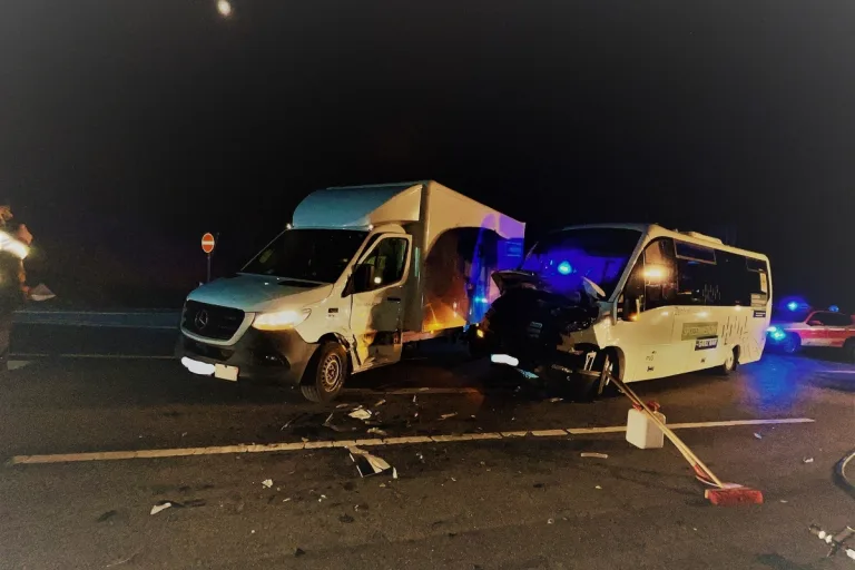 Weimar TH - Zwei Verletzte nach Unfall 