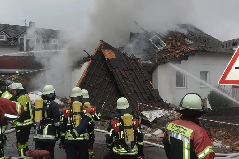 Chamerau BY – Ein Schwerverletzter nach Explosion in Wohnhaus