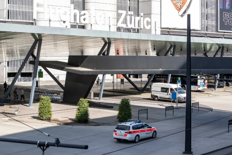 Flughafen Zürich – Mit rund drei Kilogramm Kokain unterwegs