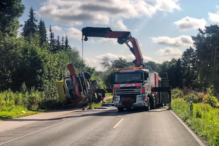 Havixbeck – LKW verunglückt, Straße gesperrt