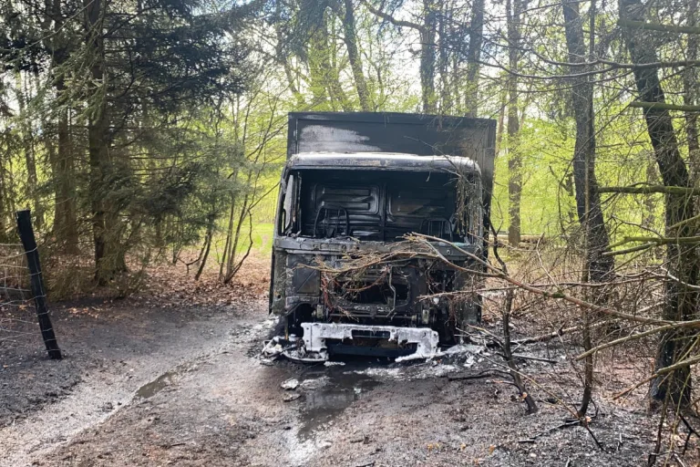 Drolshagen – Lkw vollständig ausgebrannt