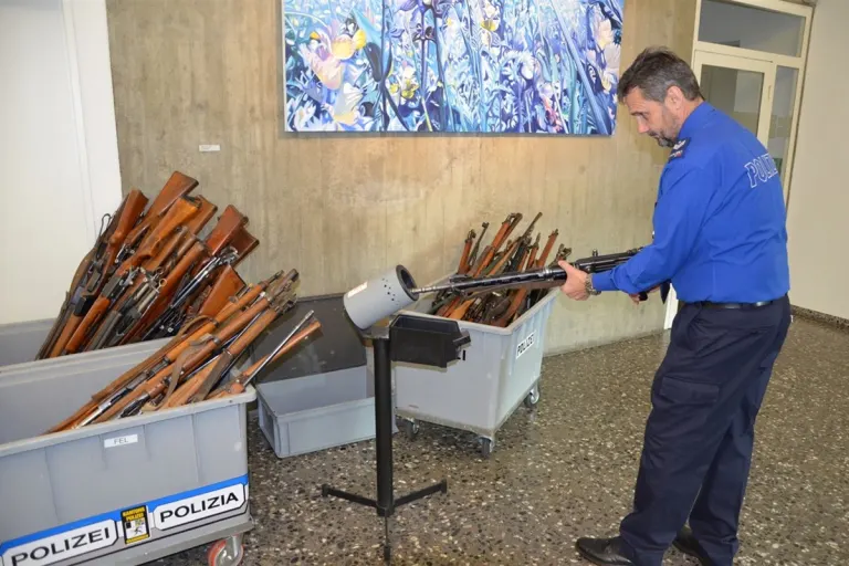 Graubünden - Gratis Waffen und Munition abgeben