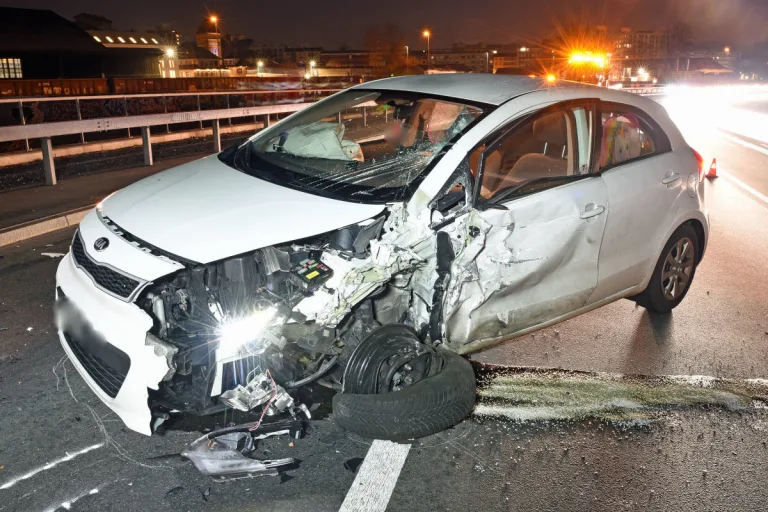 Stadt Luzern – Zwei Personen bei Verkehrsunfall verletzt