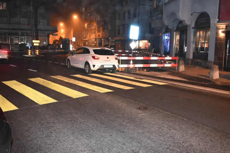 Rorschach SG - 90-jährige Fussgängerin von Auto erfasst
