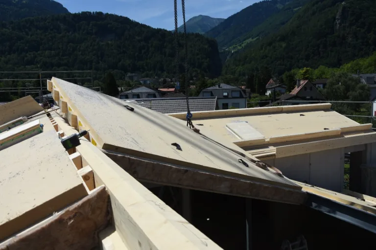  Mörschwil / Bad Ragaz SG - Zwei Rega-Einsätze bei zwei Arbeitsunfällen