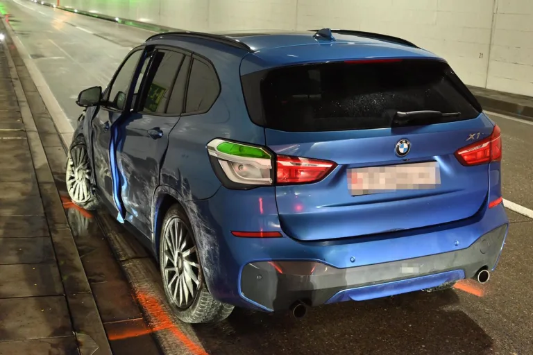 Murg SG/A3 - Fahrunfähig im Tunnel verunfallt