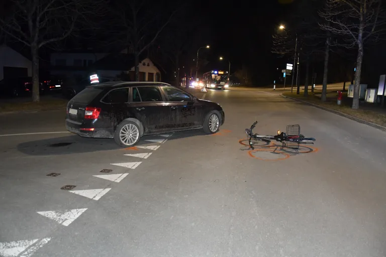 Chur GR – E-Bike-Lenkerin bei einem Verkehrsunfall verletzt 