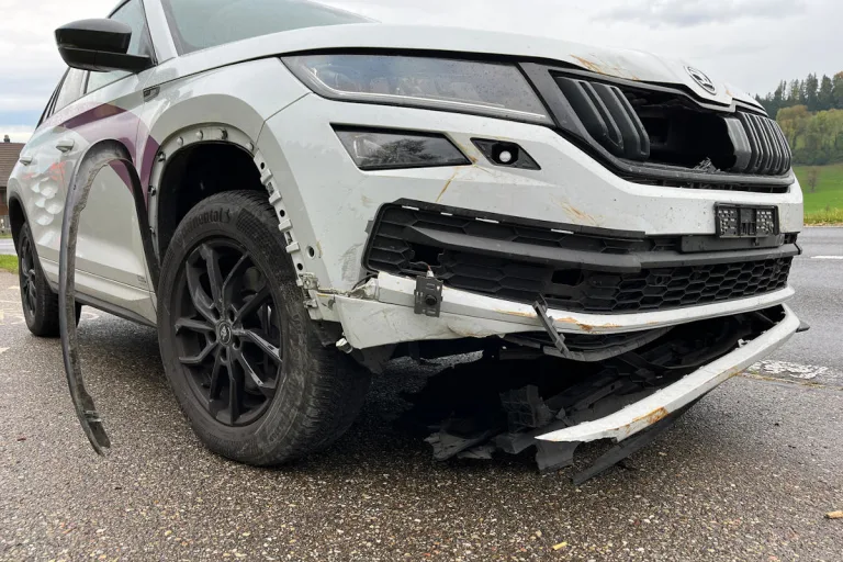 Menznau LU – Lastwagen verliert Ladung