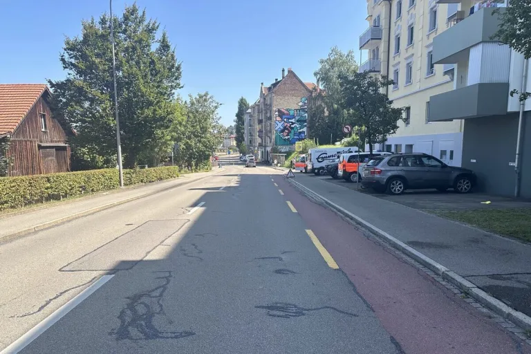 St.Gallen - Velofahrer angefahren