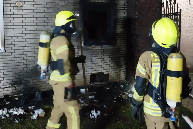 Gangelt NW – Frau bei Brand in Wohnhaus gerettet