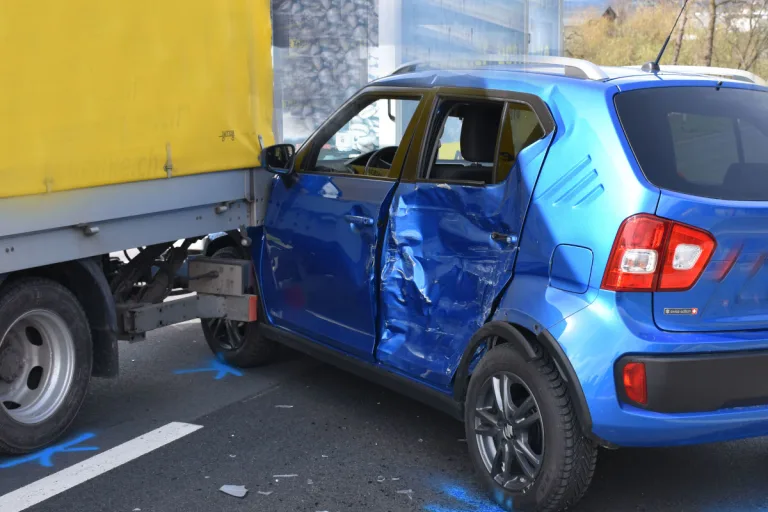 Kanton Luzern: Verkehrsunfälle über das Wochenende