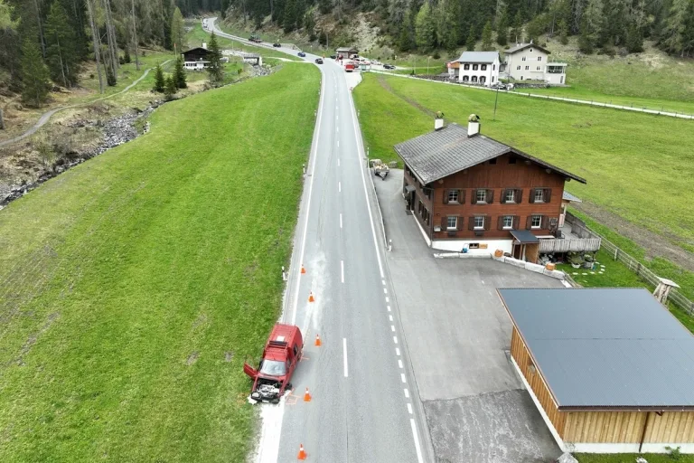 Davos Laret GR – Drei Fahrzeuge an Unfall beteiligt
