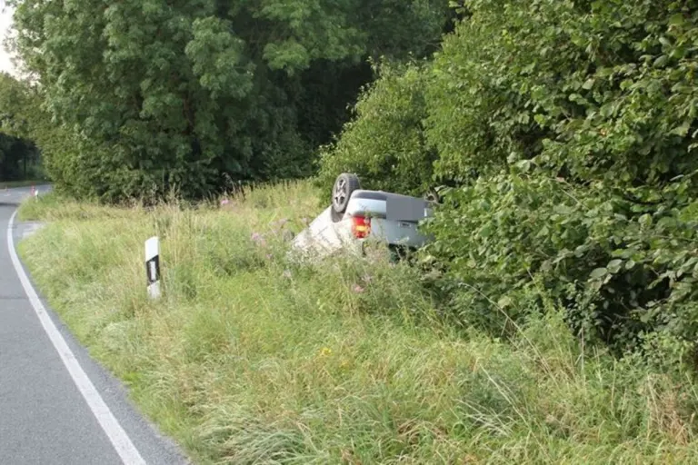 Coesfeld - Auto bei Unfall überschlagen - Fahrer betrunken 