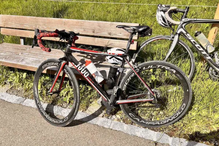 Urnäsch AR - Velofahrer bei Unfall verletzt
