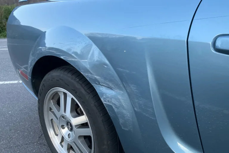 Niederurnen/A3 GL – Nach Unfall geflüchtet
