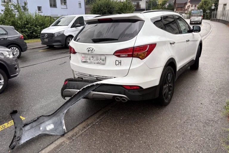 Uznach SG – Motorradfahrer bei Unfall verletzt
