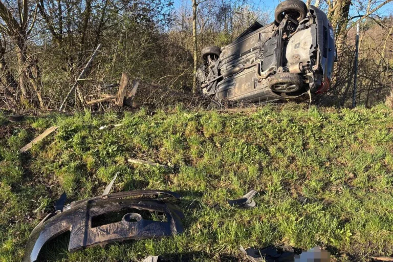 Gontenschwil AG – Bei Unfall überschlagen