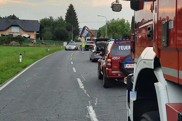 Eberndorf - Mit Kindern im Auto betrunken Unfall verursacht
