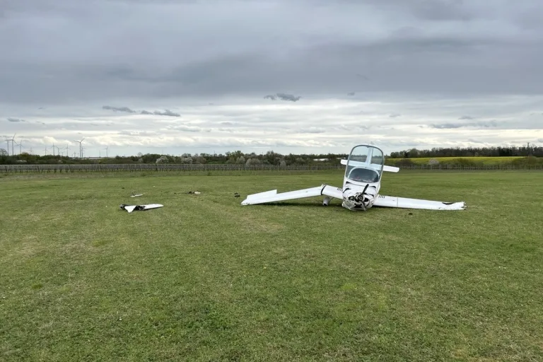 Landau RP - Ultra-Leicht-Flugzeug wegen Turbulenzen abgestürzt