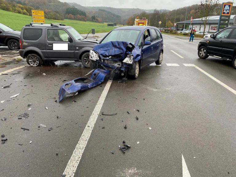 Meisenheim – PKW-Fahrer wird bei Unfall erheblich verletzt
