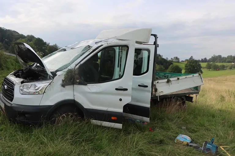 Lindlar - Zwei Männer bei Unfall schwer verletzt