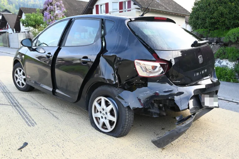 Marbach SG - Unfall zwischen zwei Autos - Frau verletzt