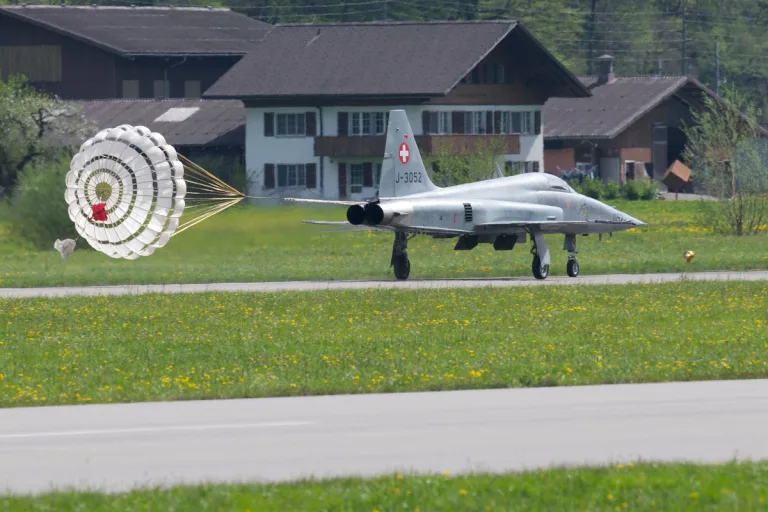 Meiringen BE – Mehrere tausend Liter Diesel in Bach gelangt