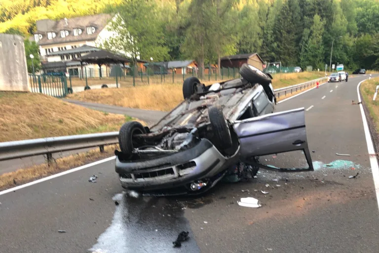 Plein – Verkehrsunfall mit schwer verletztem Fahranfänger