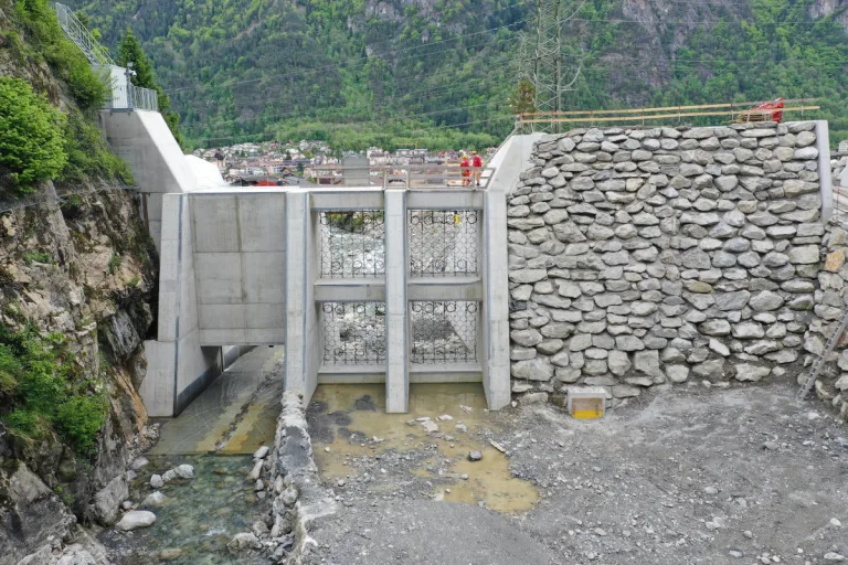 Erstfeld UR – Bauwerke schützen Siedlungen vor Hochwasser