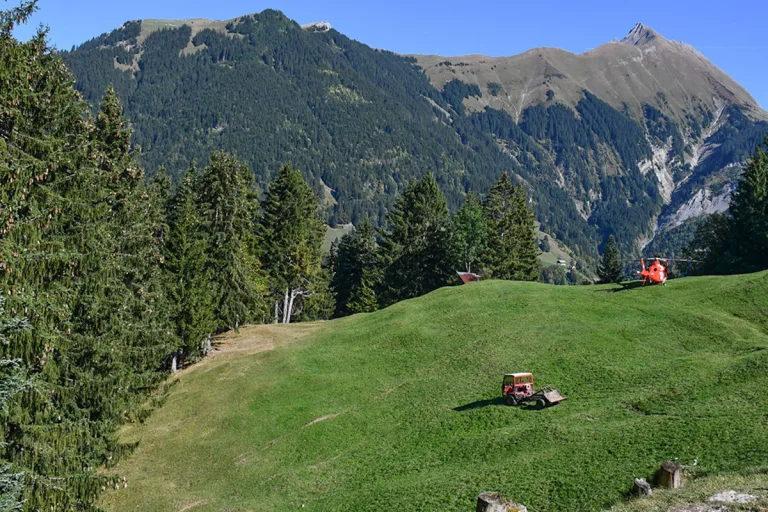 Wolfenschiessen NW - Arbeitsunfall fordert ein Todesopfer