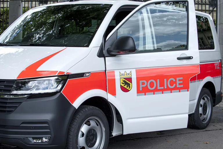 Bern BE – Mann verletzt sich bei Flucht vor Polizei schwer