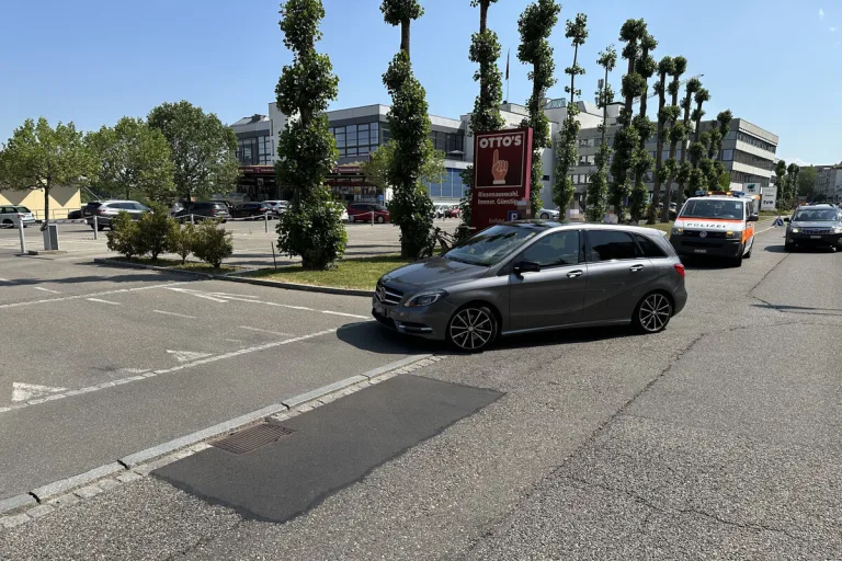 Kollision in St.Gallen - Velofahrer nach Unfall verletzt