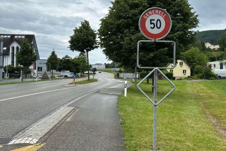 Oberbuchsiten SO – Orts- und Signaltafeln gestohlen - Polizei bittet um Zeugenhinweise