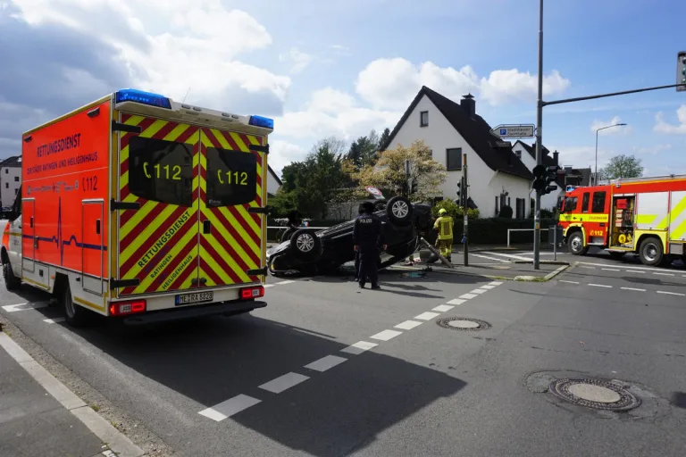 Ratingen – Verkehrsunfall mit 2 beteiligten PKW