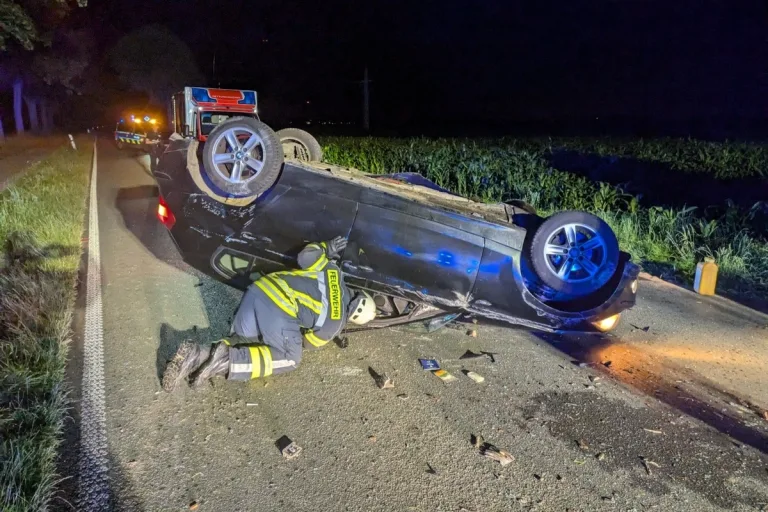 Unfall in Bedburg-Hau - Kontrolle über BMW verloren
