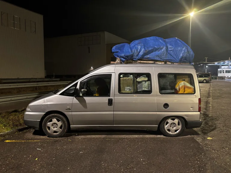 Thayngen SH - Auto mit massiver Überladung am Zoll zurückgewiesen