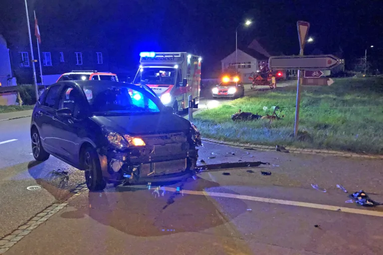Tägerwilen TG - Motorradfahrer bei Unfall schwer verletzt