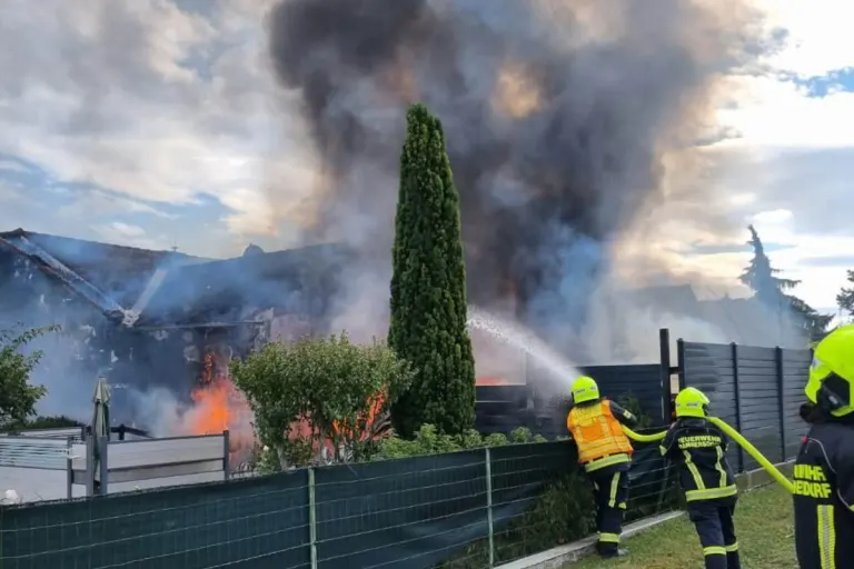 Rannersdorf bei Schwechat – Vier Personen nach Brand im Spital